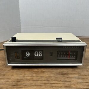 Panasonic AM/FM Clock Radio RC-7021 Powers On Radio Plays As Is For Parts Only